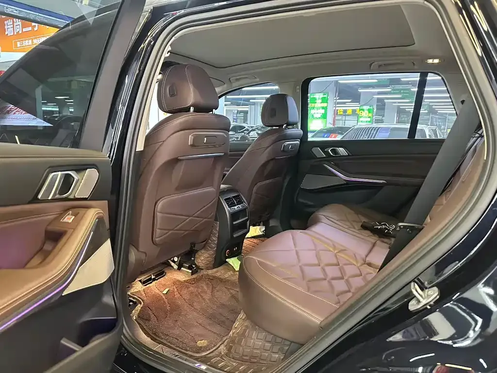 BMW X5 2024 из CN, фото 6