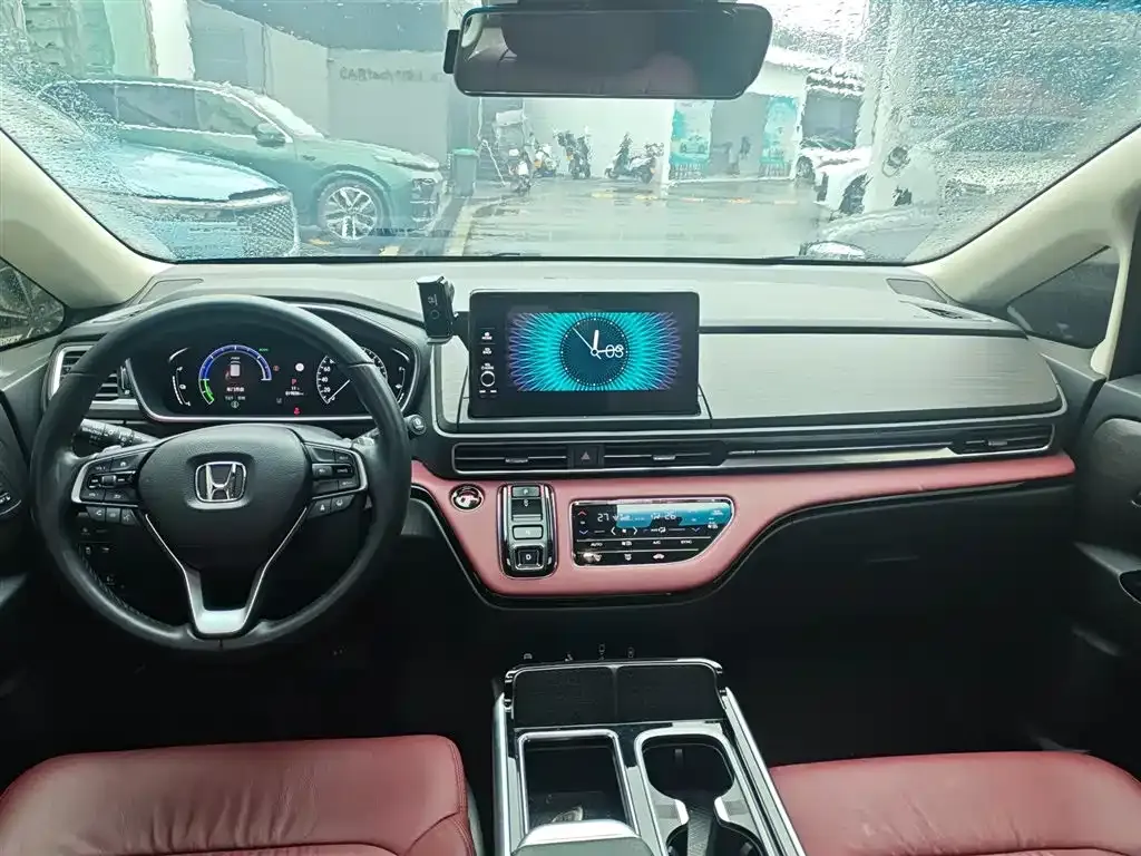 Honda Elysion 2024 из CN, фото 9
