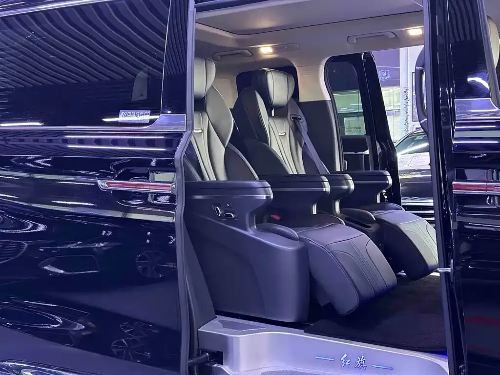 Hongqi HQ9 PHEV 2024 из CN, фото 8