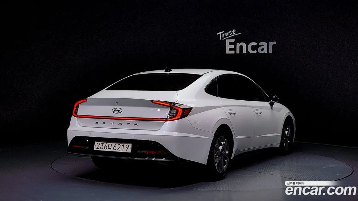Hyundai Sonata 2022 из KR, фото 2