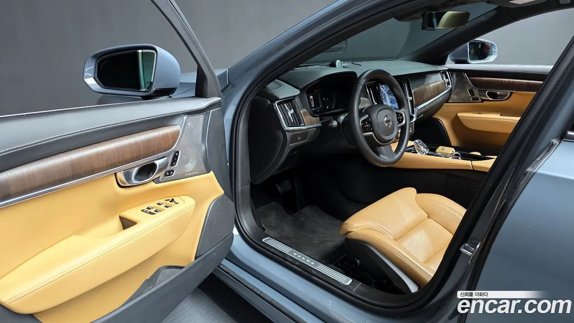 Volvo S90 — фото 10