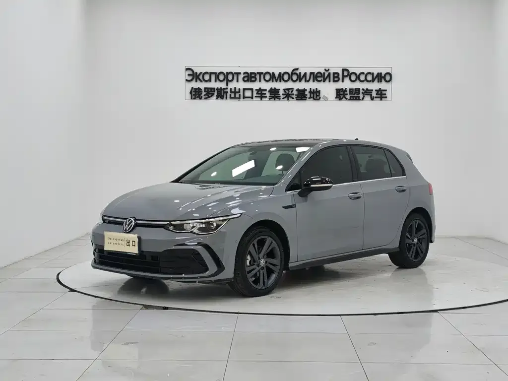 Volkswagen Golf 2023 из CN, фото 1