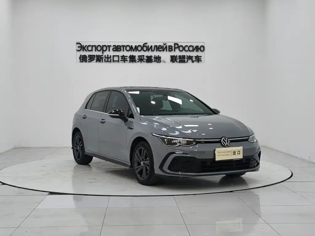 Volkswagen Golf 2023 из CN, фото 3