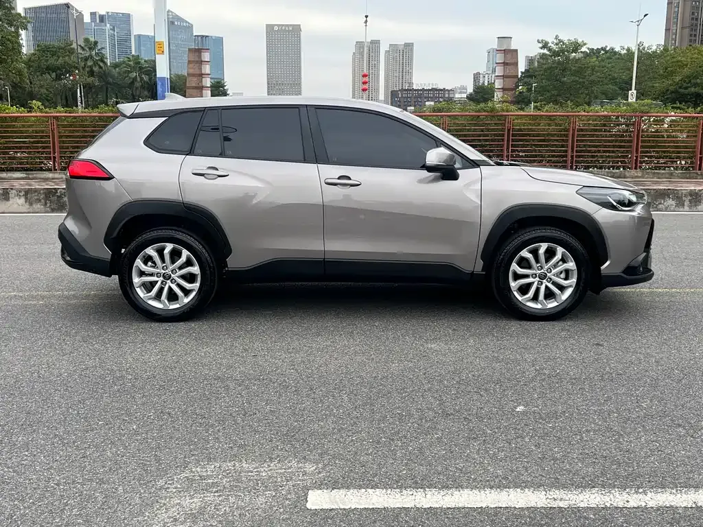 Toyota Frontlander 2024 из CN, фото 7