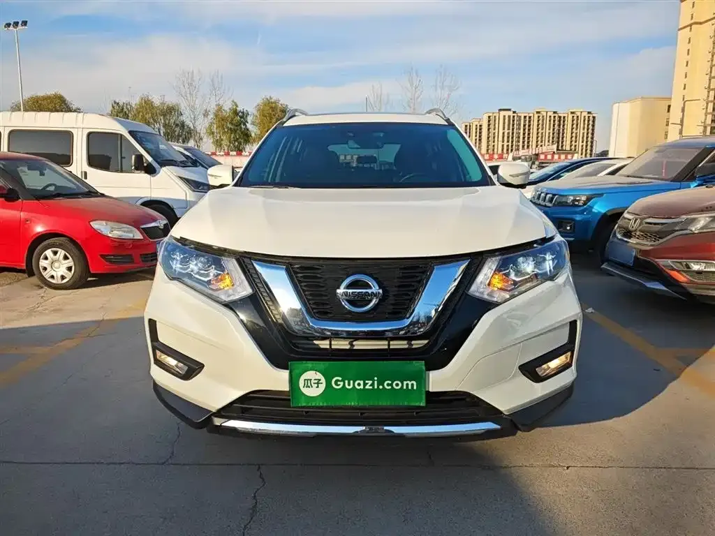 Nissan X-Trail 2023 из CN, фото 3