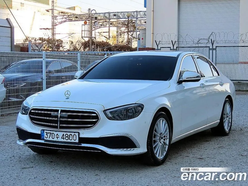 Mercedes-Benz E-Class 2021 из KR, фото 2