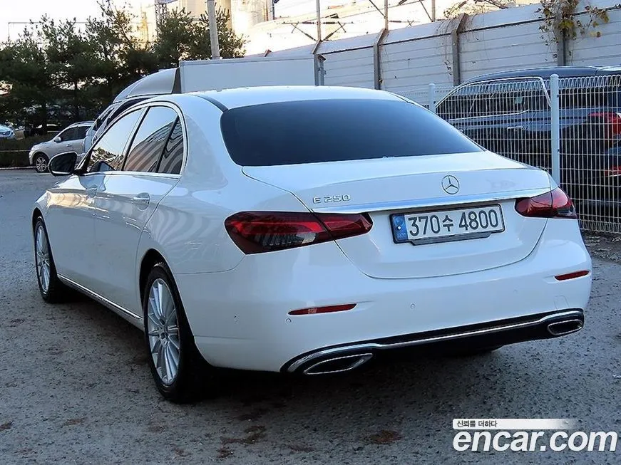 Mercedes-Benz E-Class 2021 из KR, фото 3