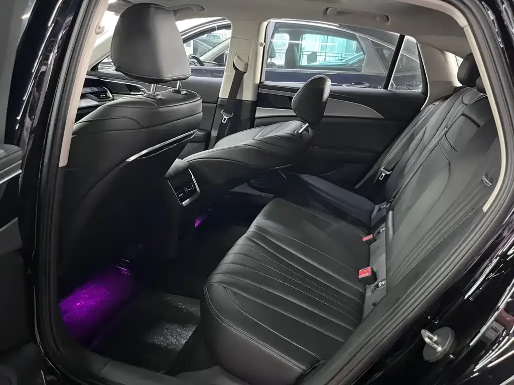 Hongqi H5 2023 из CN, фото 9