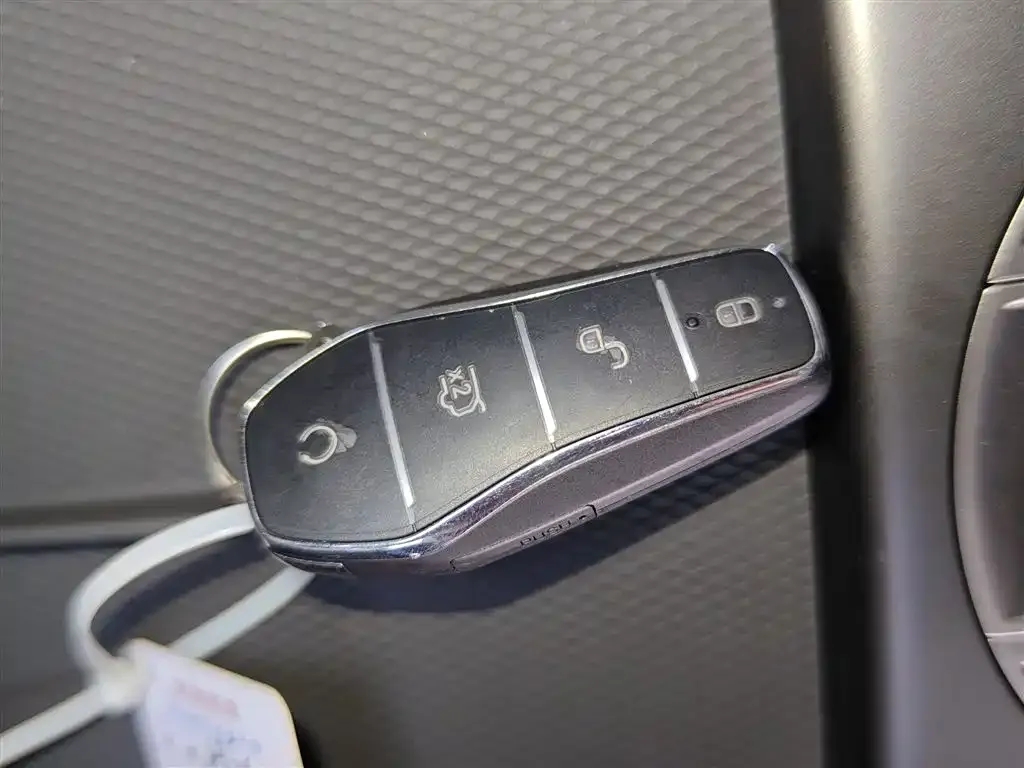 BYD Seal 05 DM-i 2025 из CN, фото 9
