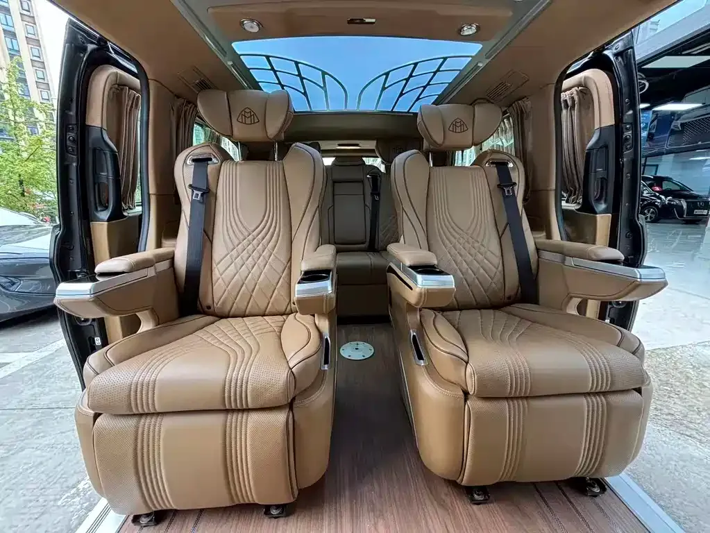 Mercedes-Benz Vito 2022 из CN, фото 8