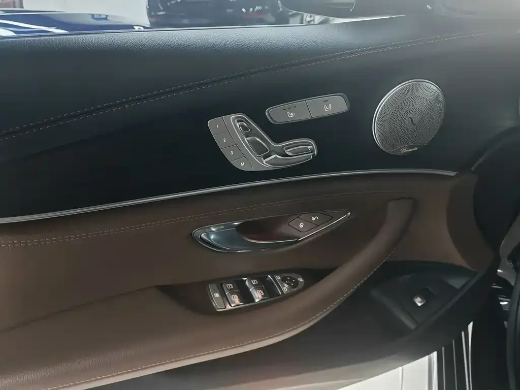 Mercedes-Benz E-Class 2021 из CN, фото 4