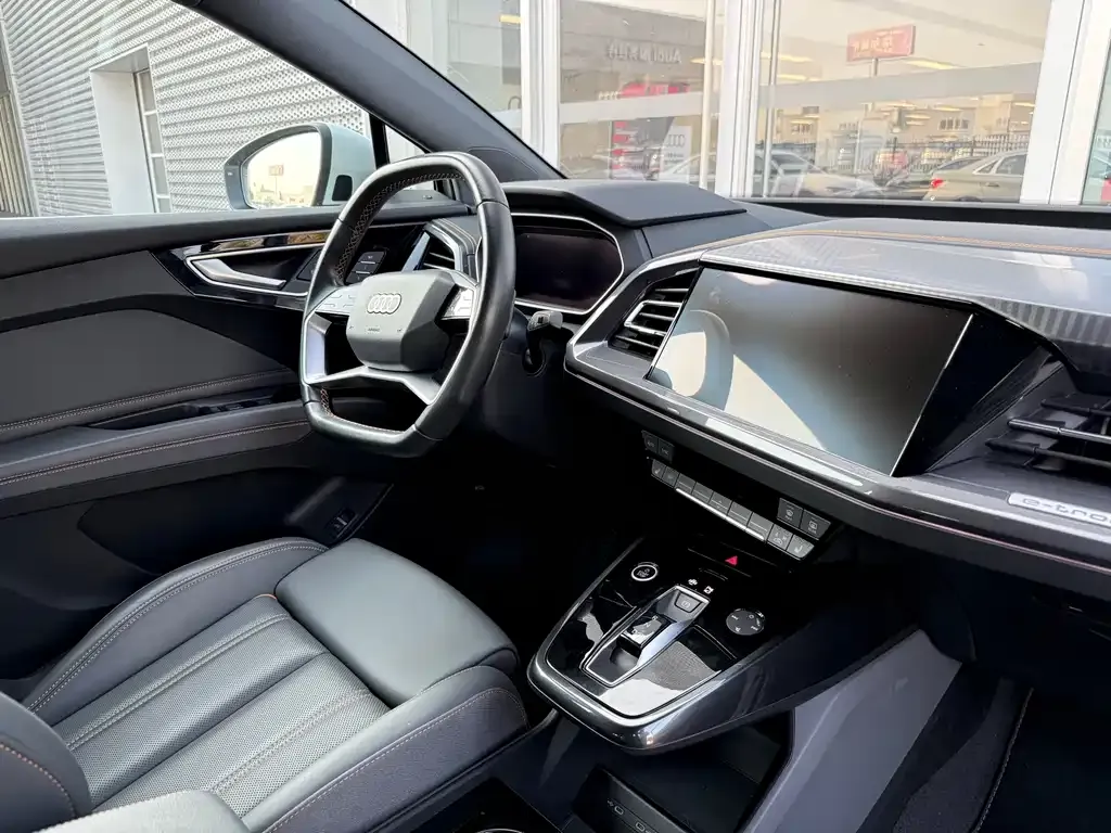 Audi Q4 e-tron 2024 из CN, фото 10