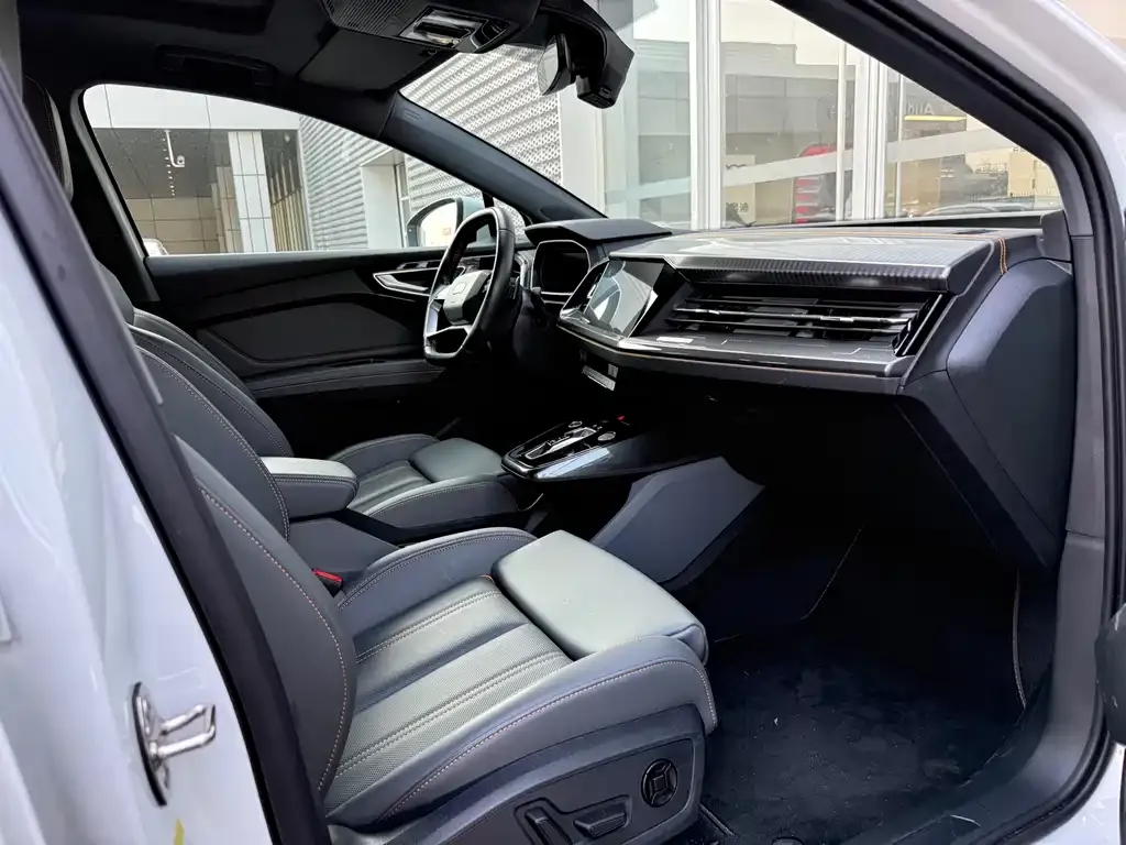 Audi Q4 e-tron 2024 из CN, фото 9