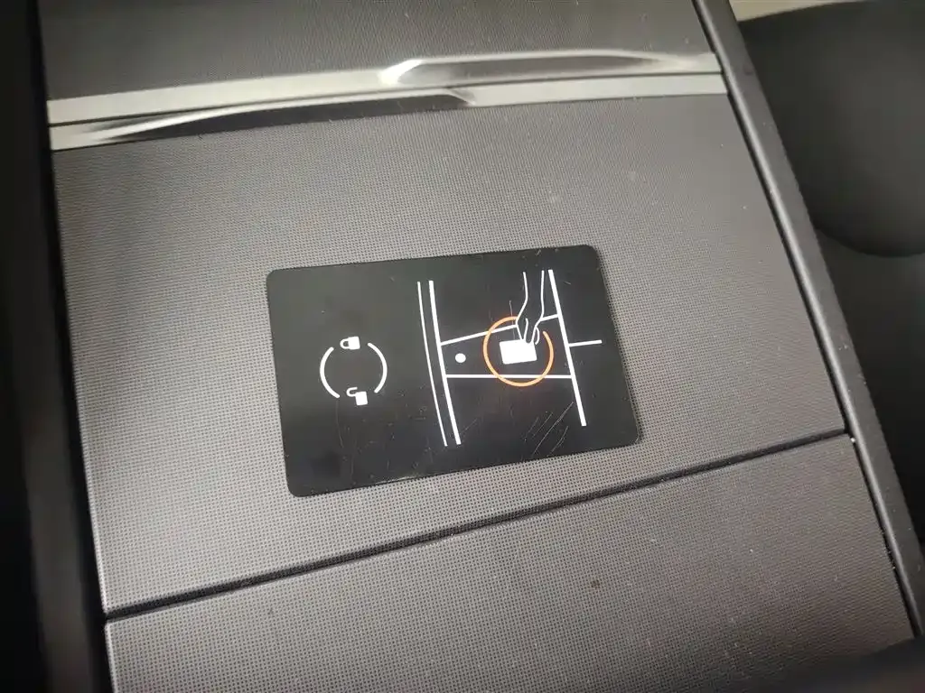 Tesla Model 3 2024 из CN, фото 9