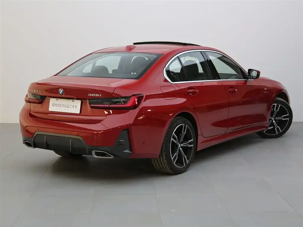 BMW 3 Series 2024 из CN, фото 4