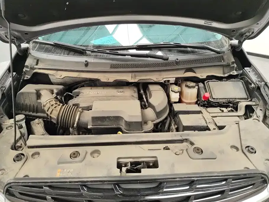 Buick GL8 2022 из CN, фото 10
