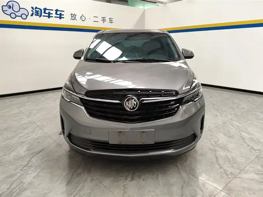 Buick GL8 2022 из CN, фото 2