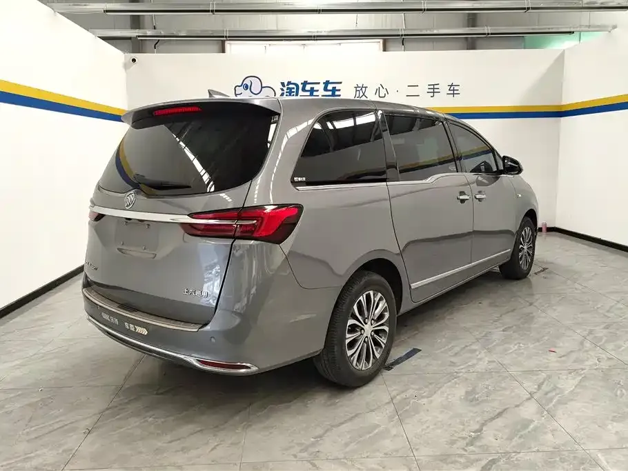 Buick GL8 2022 из CN, фото 3