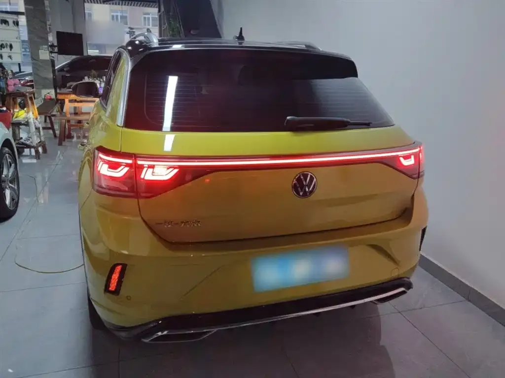 Volkswagen T-Roc 2023 из CN, фото 6
