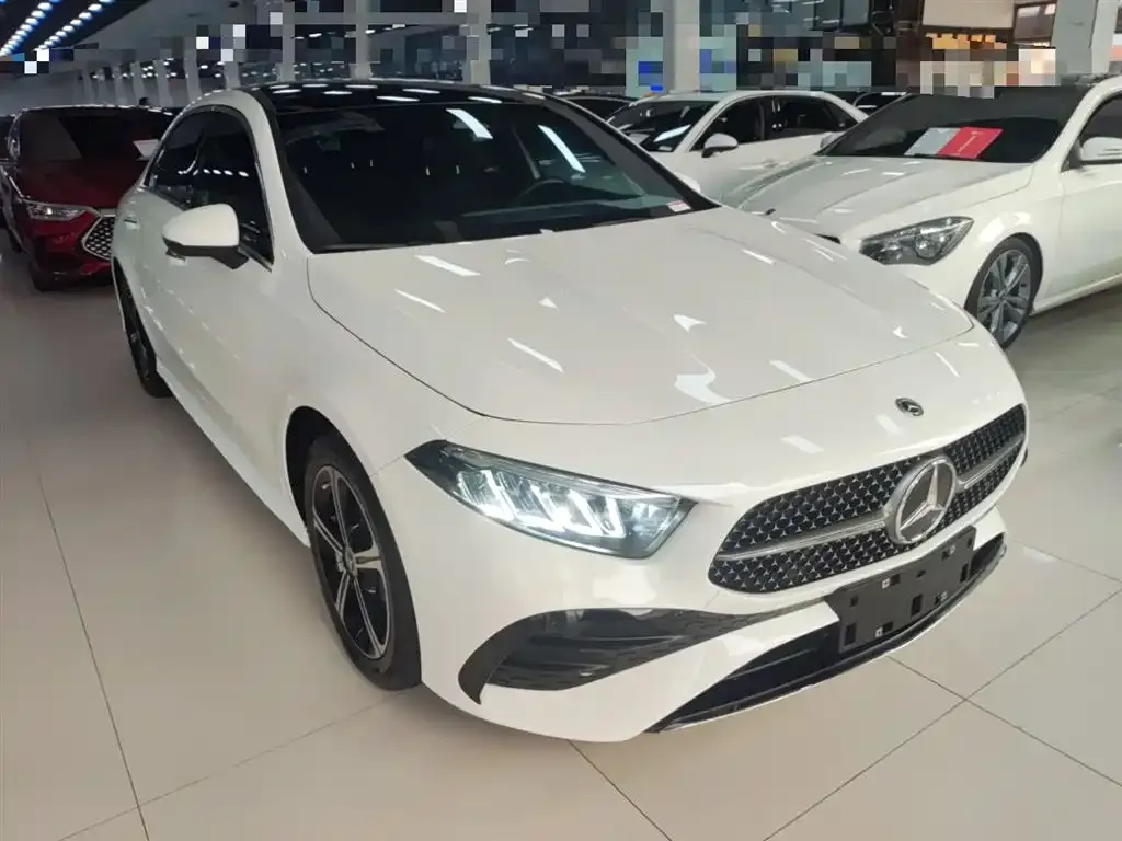 Mercedes-Benz A-Class 2024 из CN, фото 4