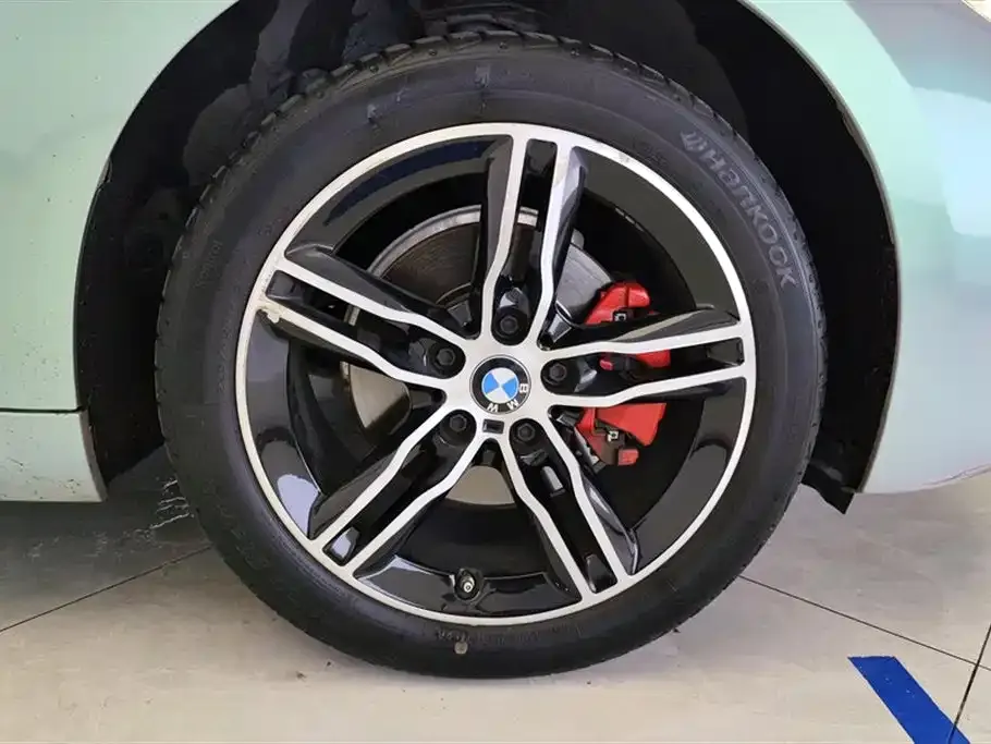 BMW 1 Series 2021 из CN, фото 6