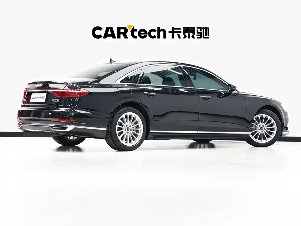 Audi A8 2021 из CN, фото 4