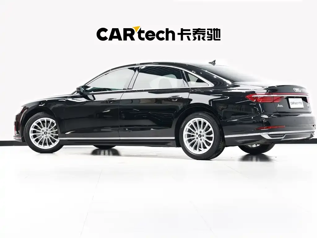 Audi A8 2021 из CN, фото 6