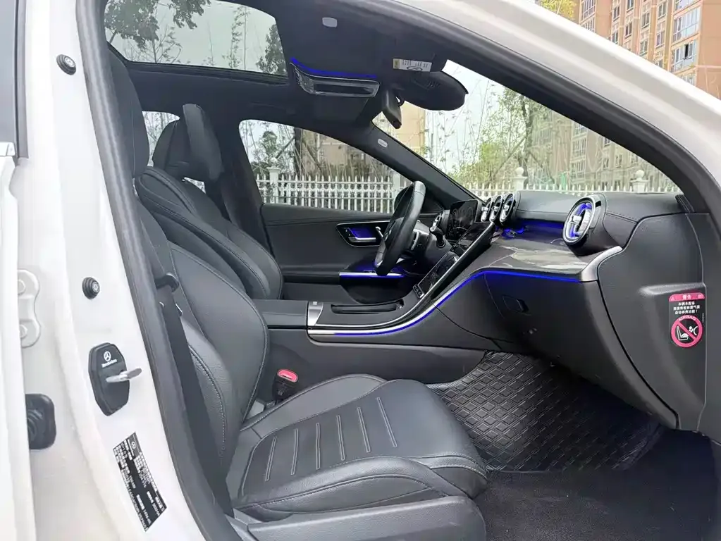 Mercedes-Benz C-Class 2023 из CN, фото 6