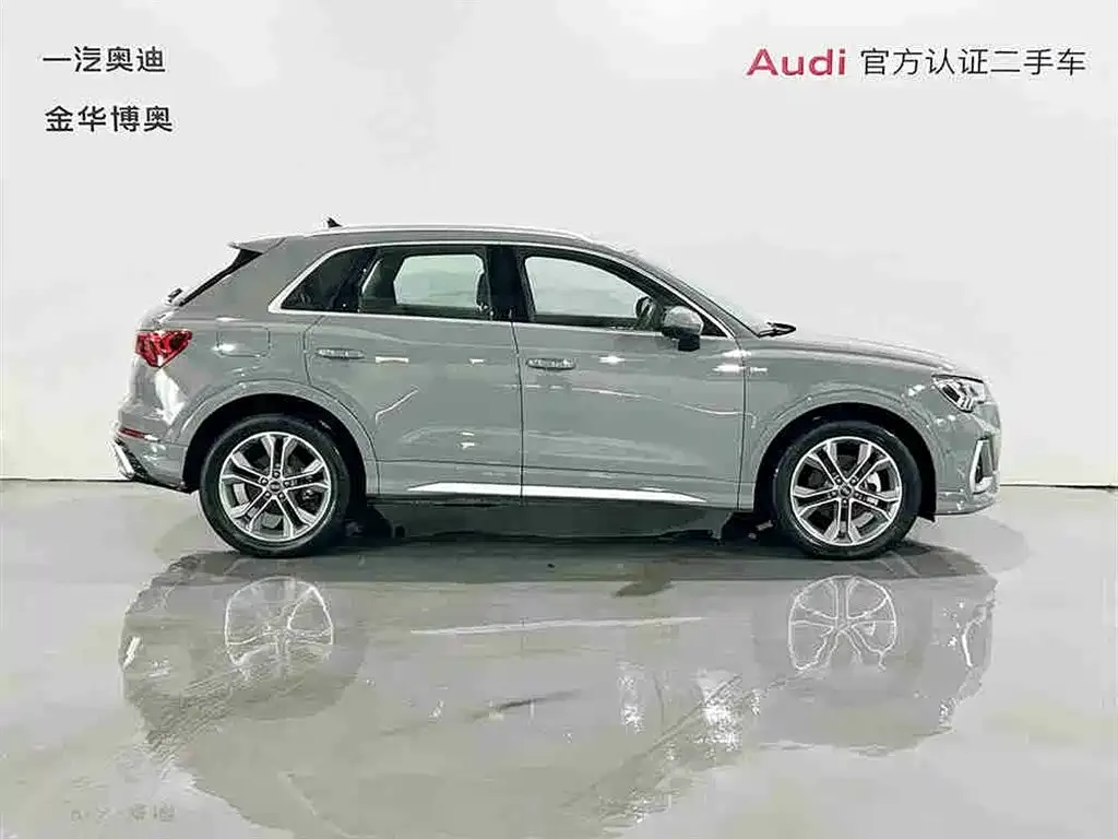 Audi Q3 2024 из CN, фото 3