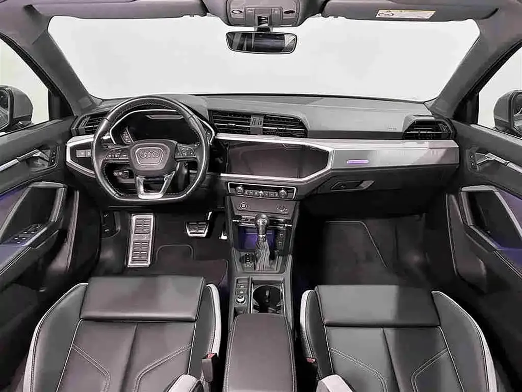 Audi Q3 2024 из CN, фото 9