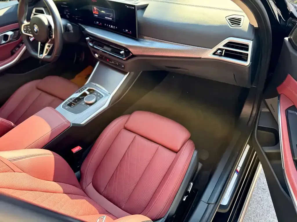 BMW 3 Series 2024 из CN, фото 10