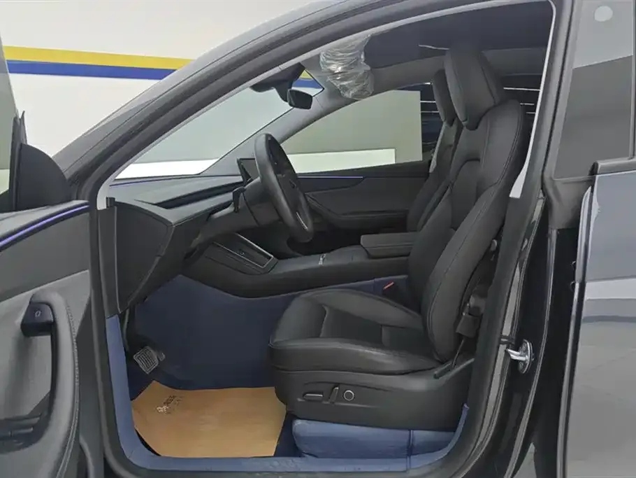Tesla Model Y 2025 из CN, фото 9