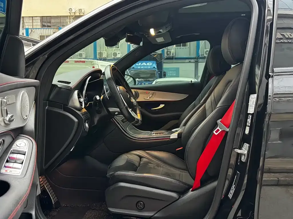Mercedes-Benz GLC AMG 2021 из CN, фото 7