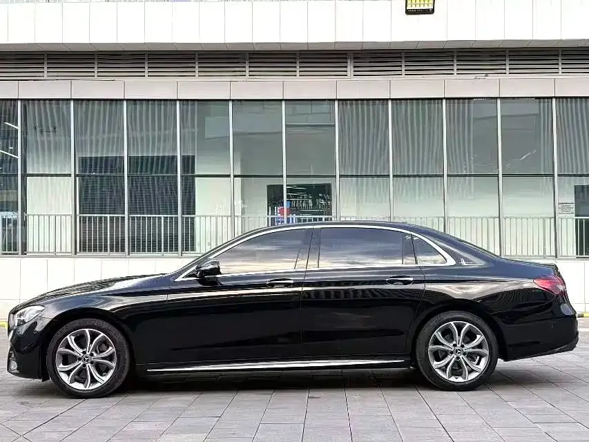 Mercedes-Benz E-Class 2021 из CN, фото 3
