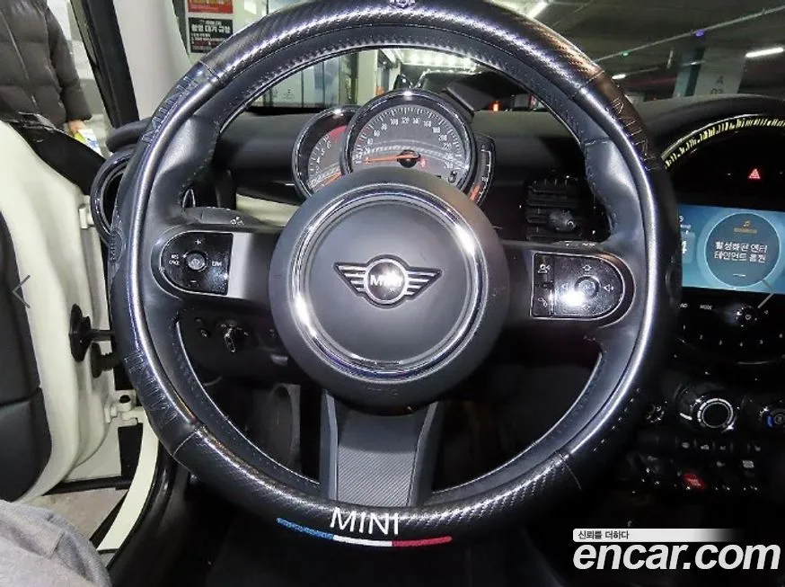 Mini Cooper 2023 из KR, фото 8