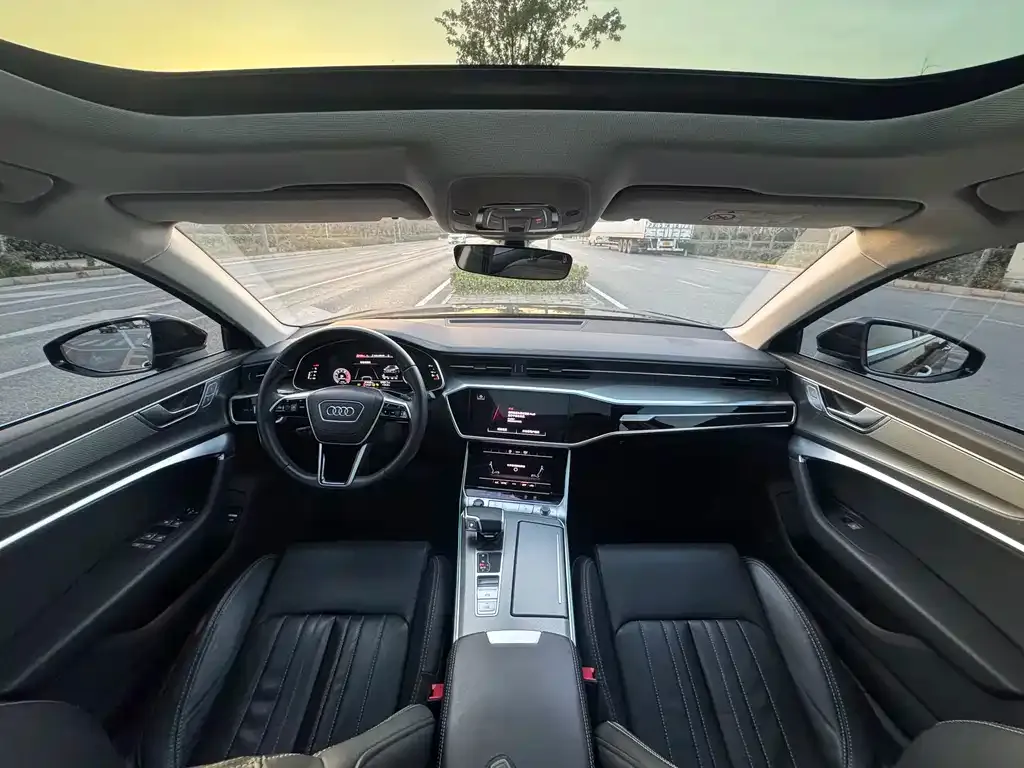 Audi A6L 2023 из CN, фото 5