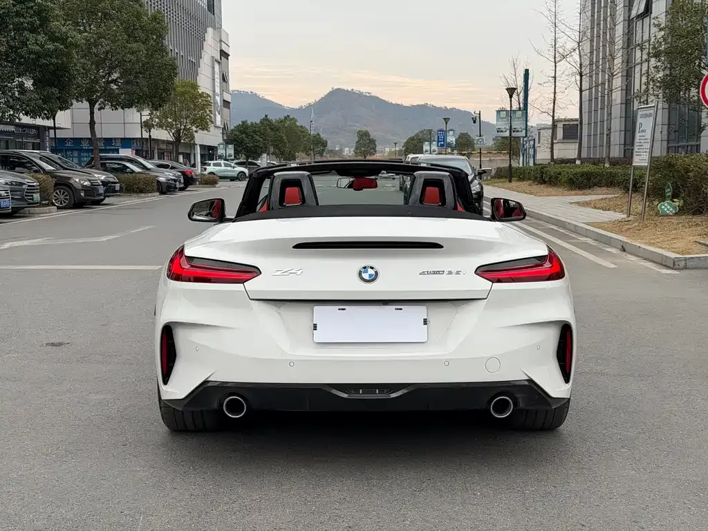 BMW Z4 2024 из CN, фото 7