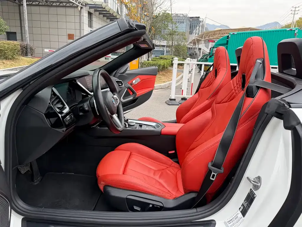 BMW Z4 2024 из CN, фото 8