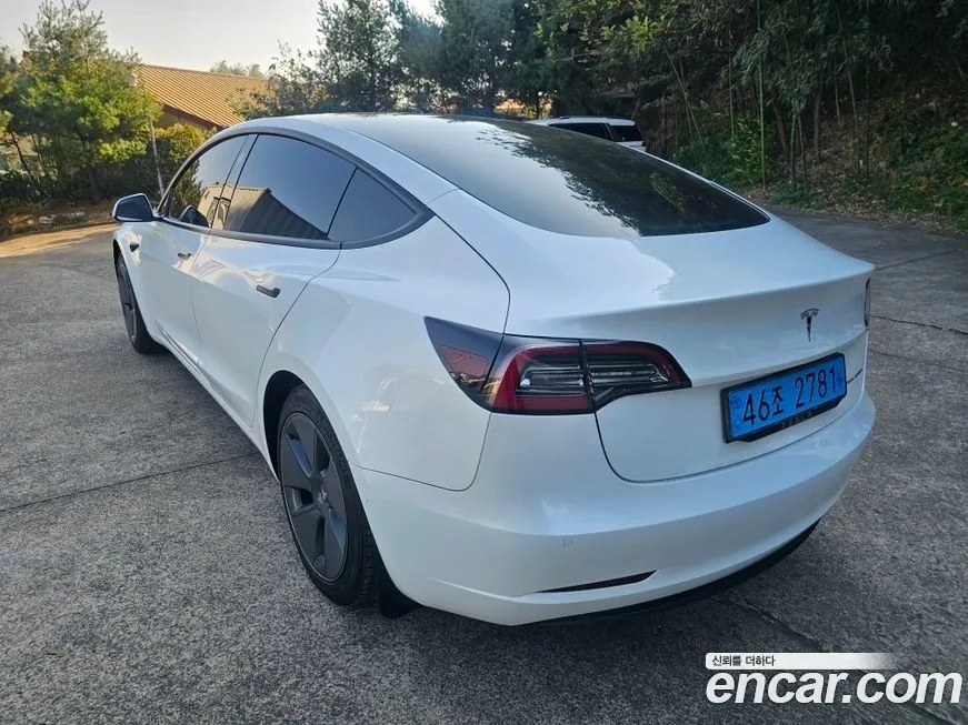 Tesla Model 3 — фото 3