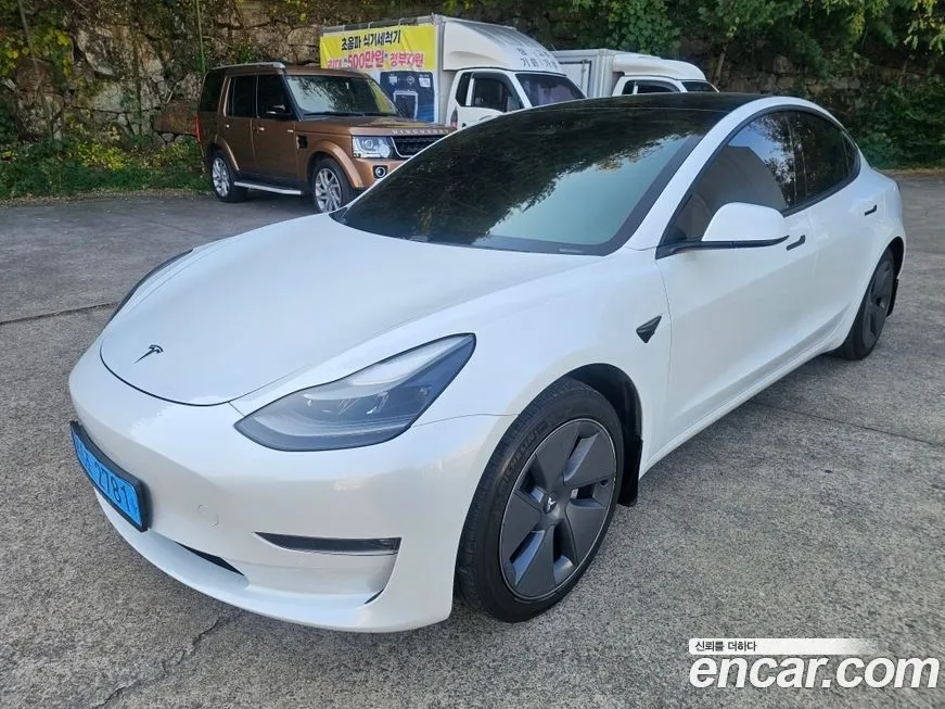 Tesla Model 3 — фото 5