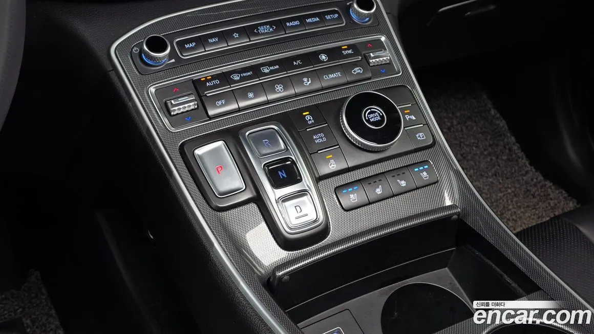 Hyundai Santafe — фото 9