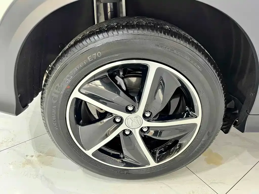 Honda Vezel 2022 из CN, фото 10