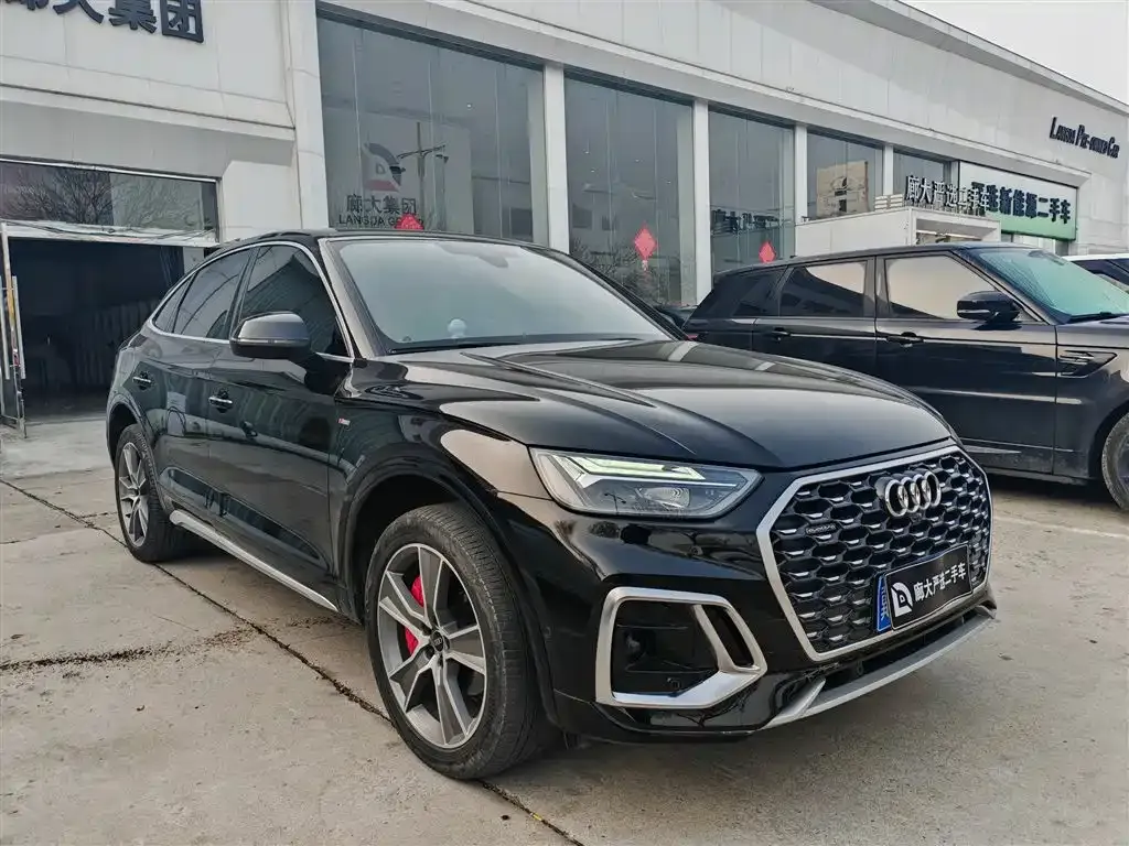 Audi Q5L Sportback 2022 из CN, фото 3