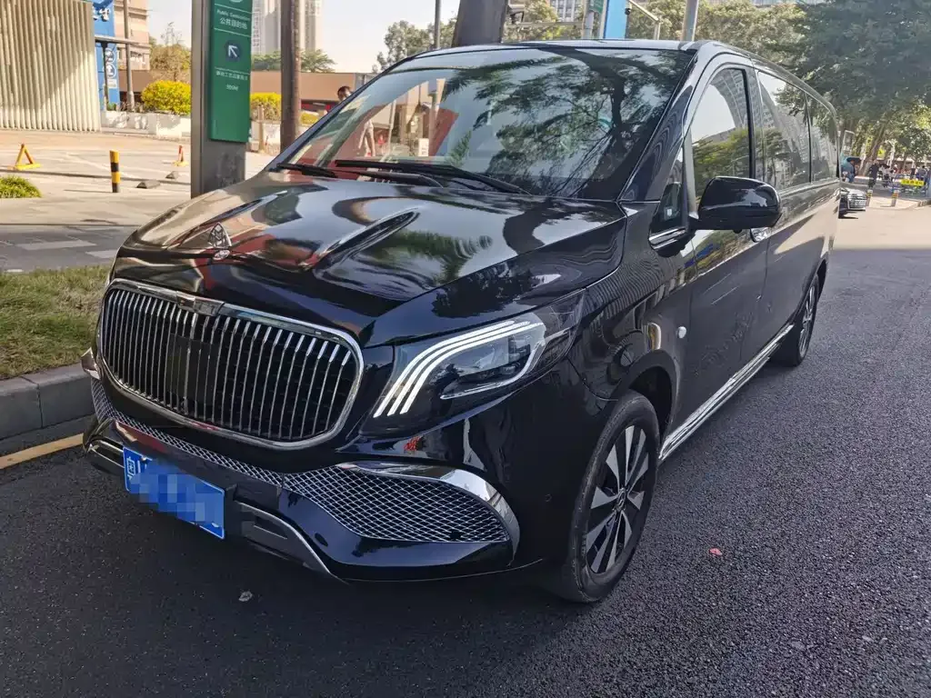 Mercedes-Benz Vito — фото 1