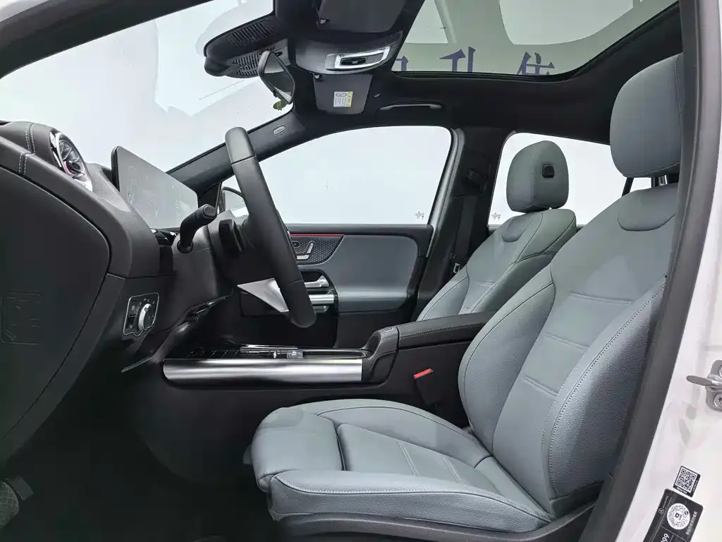 Mercedes-Benz EQA 2025 из CN, фото 10