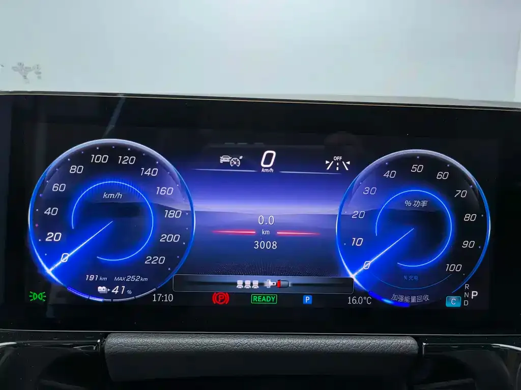 Mercedes-Benz EQA 2025 из CN, фото 8