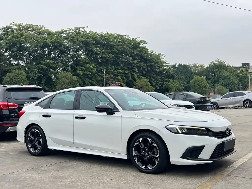 Honda Civic 2022 из CN, фото 3