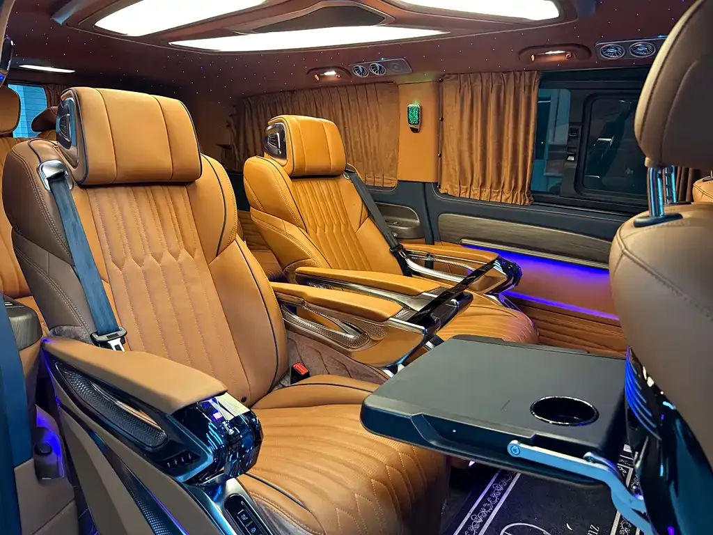 Mercedes-Benz Vito 2024 из CN, фото 10