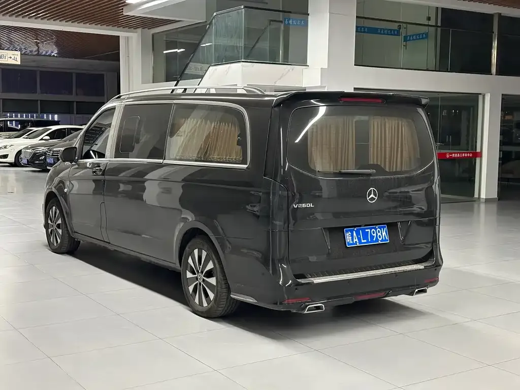 Mercedes-Benz Vito 2024 из CN, фото 6
