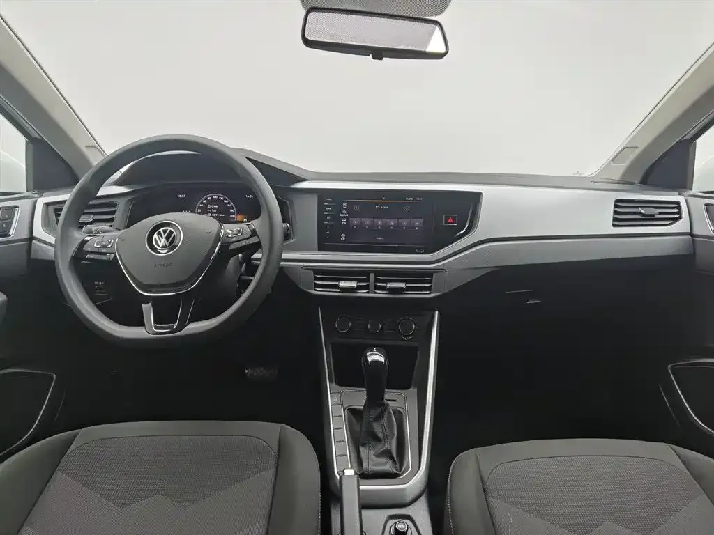 Volkswagen Polo 2023 из CN, фото 5